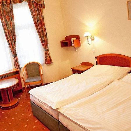 Spa Hotel Jadran Karlovy Vary Room photo